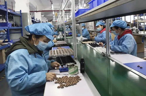 五一，致敬最美勞動者 智能化清潔機(jī)械與設(shè)備的革新力量